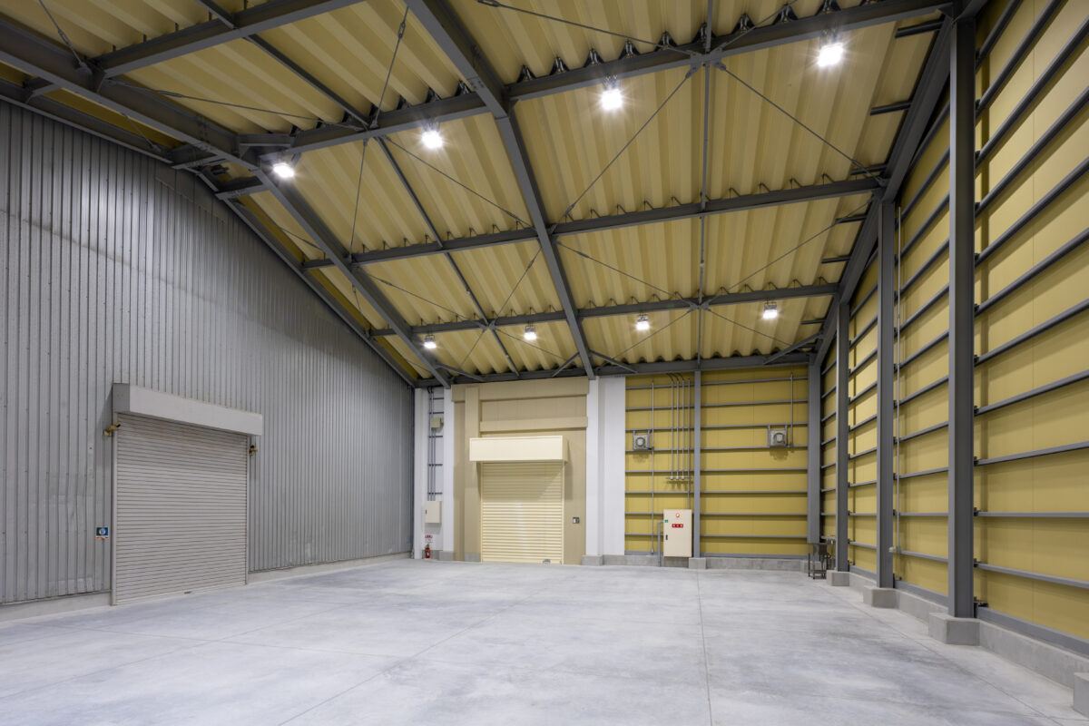 倉庫棟（内観）